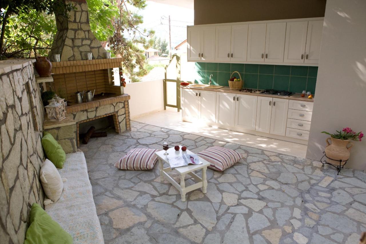 Isalos Vasiliki Buitenkant foto